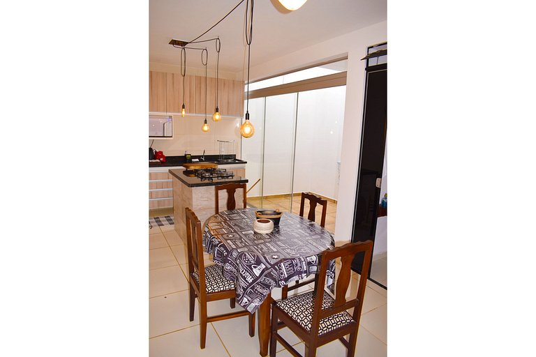 Apartamento novo, completo e com ótima localização
