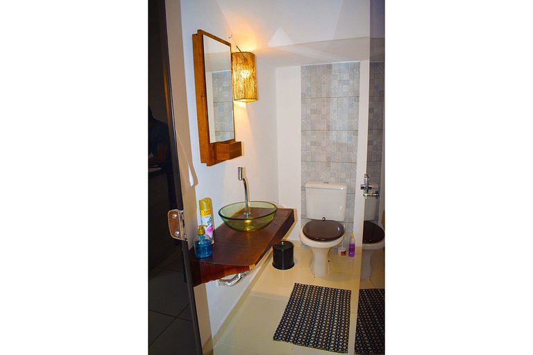 DUQUE1 Apartamento novo, completo e com ótima localização