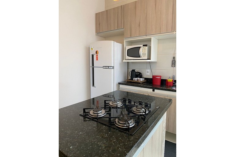 DUQUE3 Apartamento novo, completo e bem localizado.