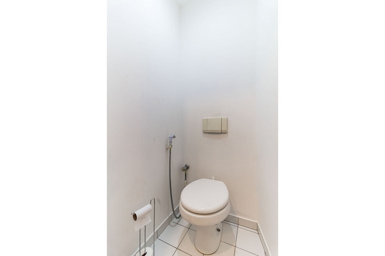 Studio moderno, novo, completo próximo Av Paulista