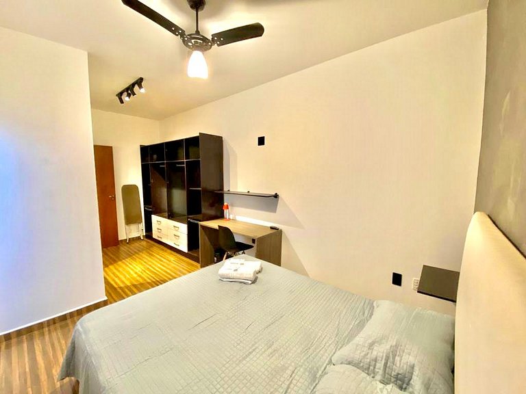 DUQUE4 Apartamento novo, completo e bem localizado.