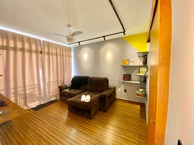 DUQUE4 Apartamento novo, completo e bem localizado.