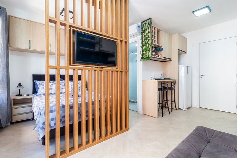 MOPA713_Studio novo, moderno e bem localizado