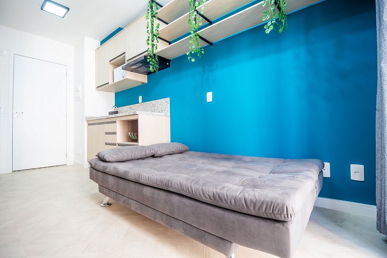 MOPA713_Studio novo, moderno e bem localizado