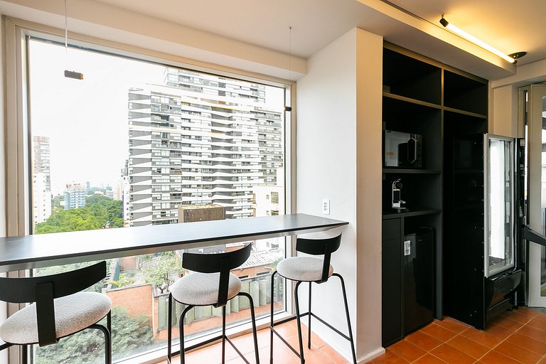 ARVO66_ Apartamento completo e bem localizado