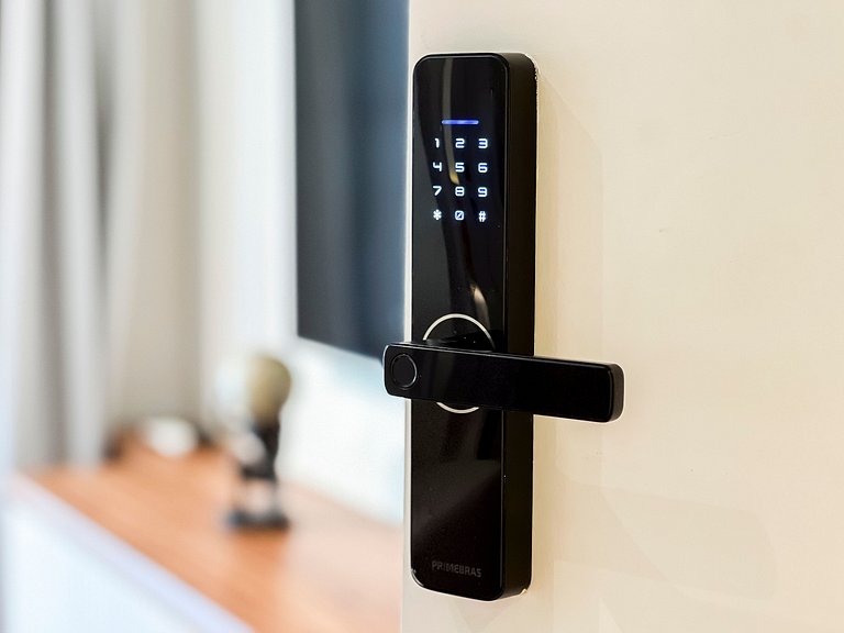 PS48_ Apartamento novo, com vaga e bem localizado