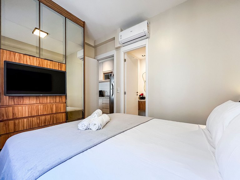 PS48_ Apartamento novo, com vaga e bem localizado