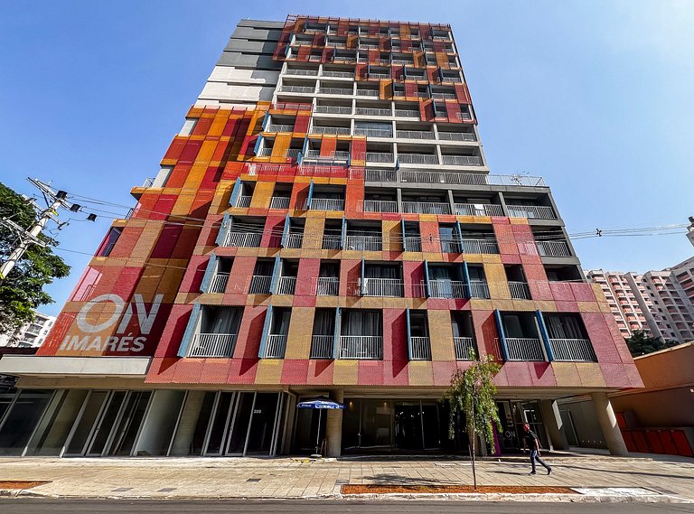 YON803_ Apto novo, completo e bem localizado