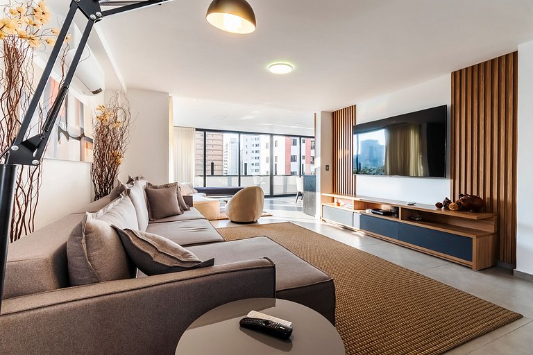 MF78_ Cobertura 300m2, alto padrão bem localizada