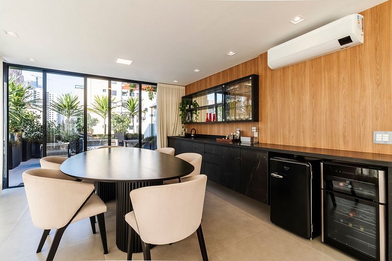 MF78_ Cobertura 300m2, alto padrão bem localizada