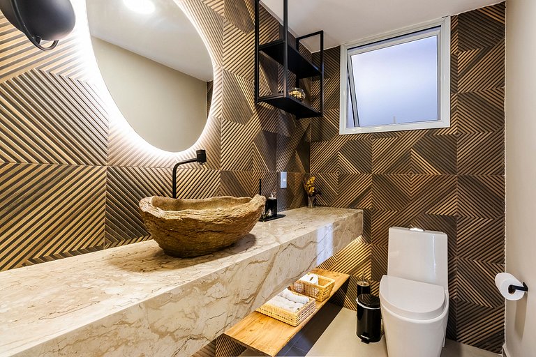 MF78_ Cobertura 300m2, alto padrão bem localizada