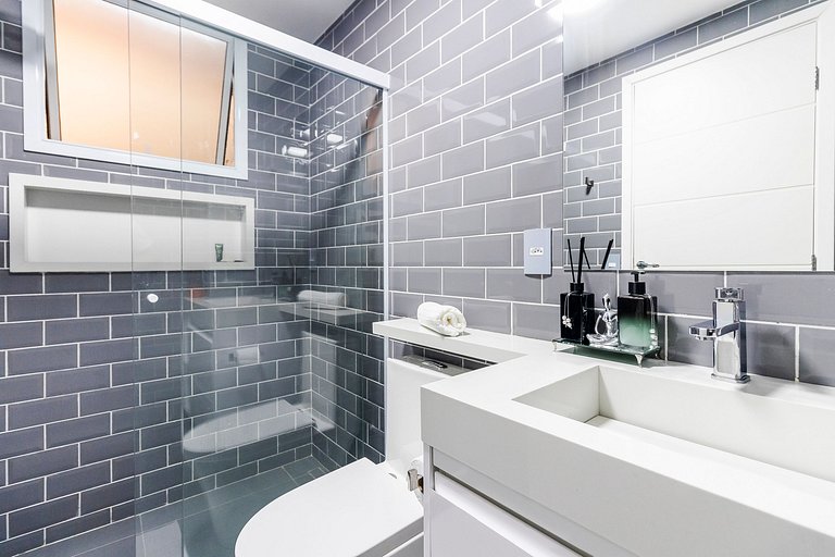 MF78_ Cobertura 300m2, alto padrão bem localizada