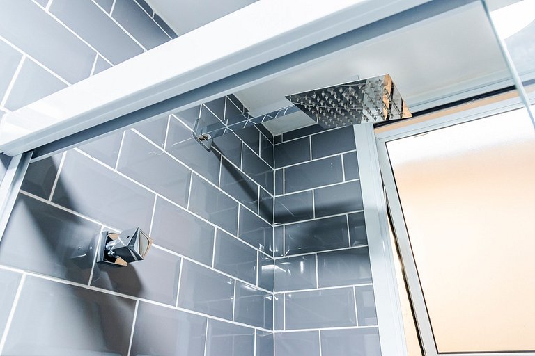 MF78_ Cobertura 300m2, alto padrão bem localizada