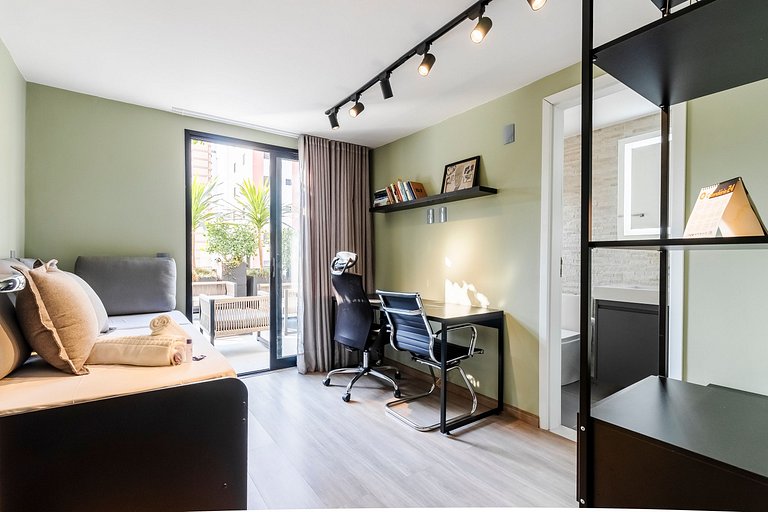 MF78_ Cobertura 300m2, alto padrão bem localizada