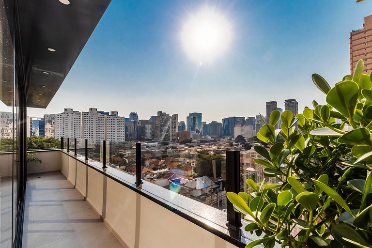 MF78_ Cobertura 300m2, alto padrão bem localizada