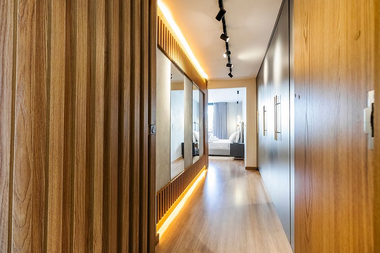 MF78_ Cobertura 300m2, alto padrão bem localizada