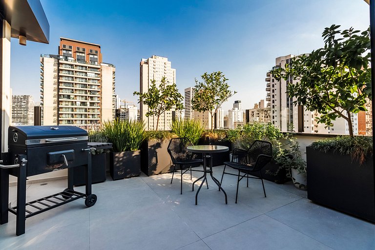 MF78_ Cobertura 300m2, alto padrão bem localizada