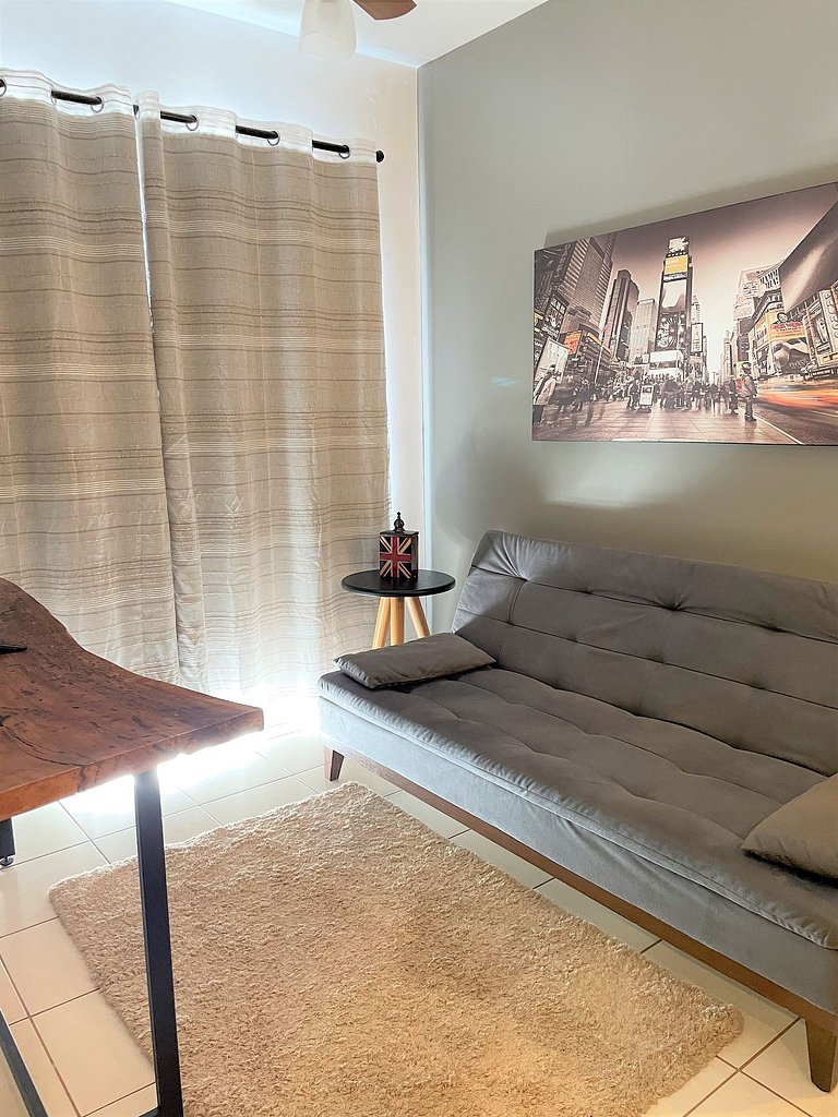 Apt con suite cerca de compras AC + WIFI +Tv SMART