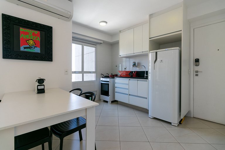 IQ123_Beautiful apartment in Modern Building with City View