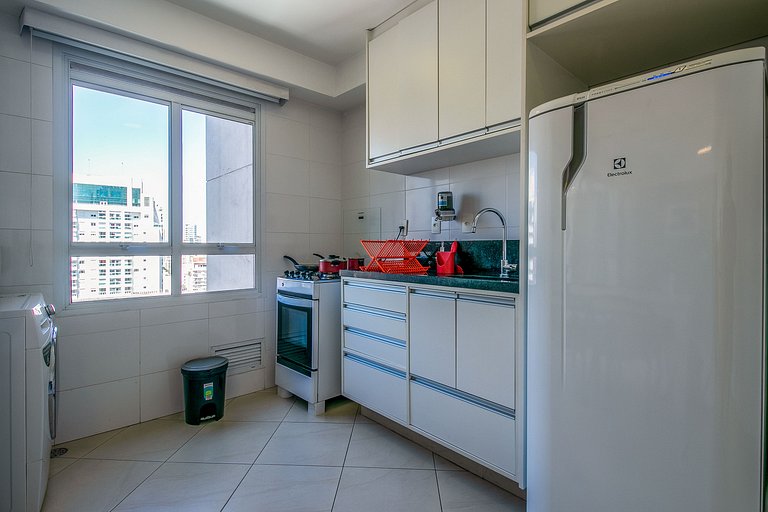 IQ123_Beautiful apartment in Modern Building with City View