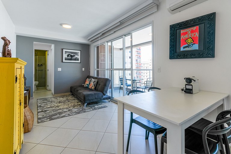 IQ123_Beautiful apartment in Modern Building with City View