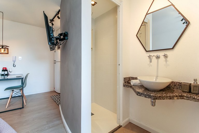 SH96_Studio elegant and modern near Av Paulista