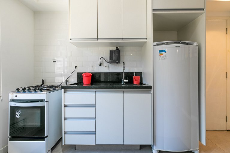 IQ63_Moderno apartamento con balcón
