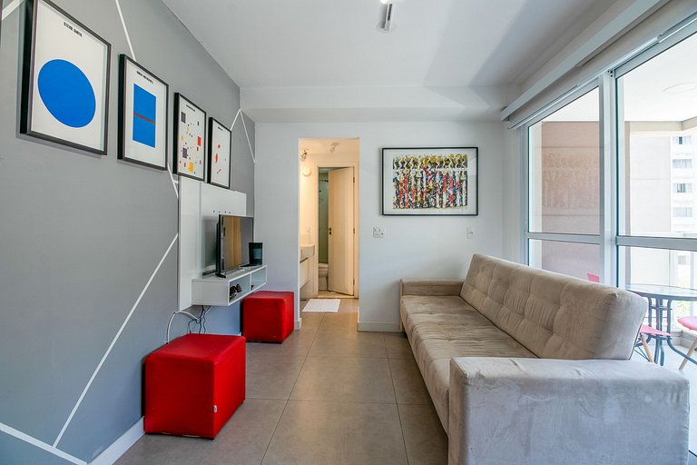 IQ63_Moderno apartamento con balcón