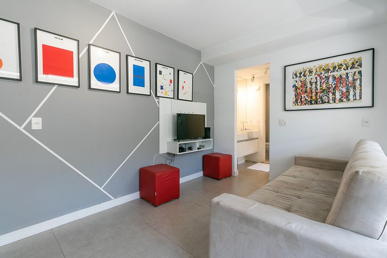IQ63_Moderno apartamento con balcón