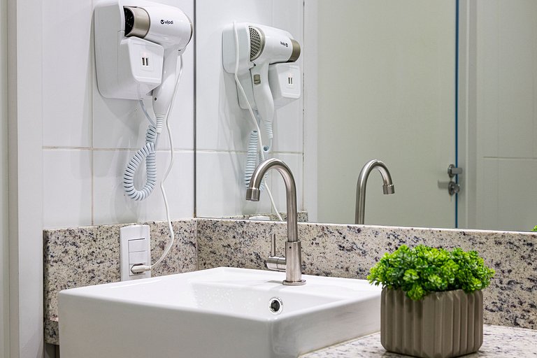 MOPA108_Studio com acessibilidade WIFI+AC+TV Smart