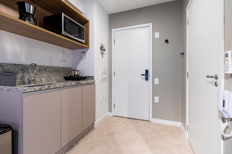 MOPA108_Studio with accessibility WIFI+AC+TV Smart
