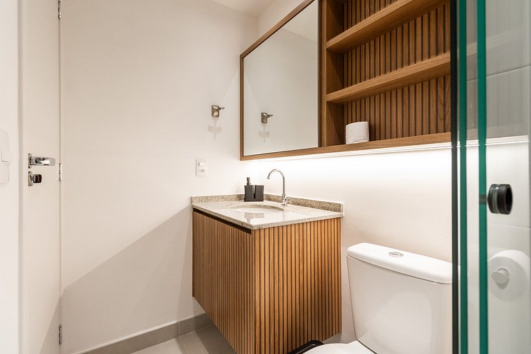 NOI1107_Modern apartment, near Shopping Ibirapuera