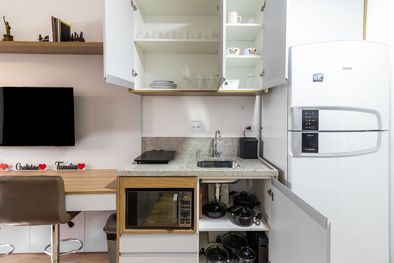 NOI705_ Apartamento novo e completo, em Moema