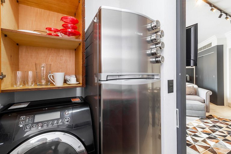Suíte alto padrão na Cerqueira César WIFI+AC+TV