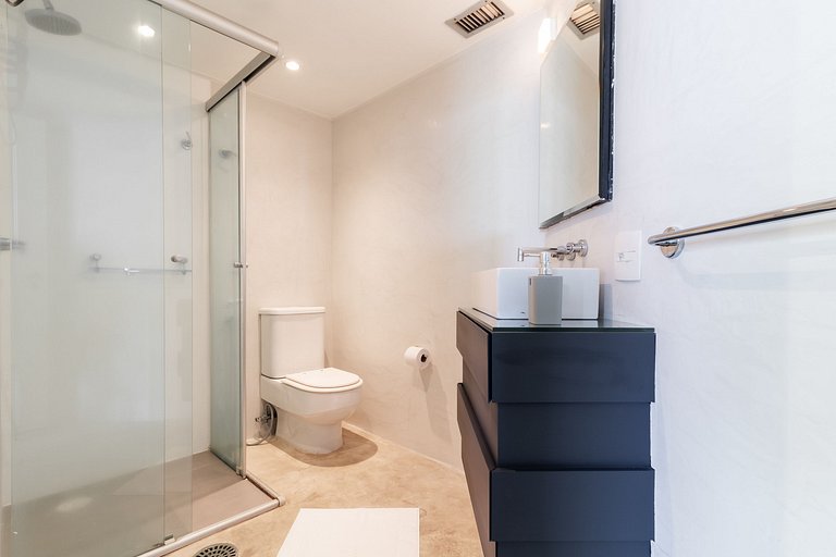 Suíte alto padrão na Cerqueira César WIFI+AC+TV