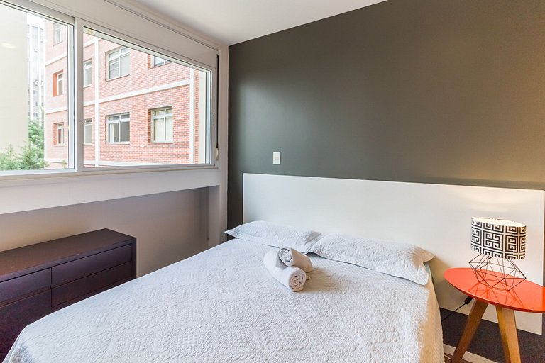 Studio moderno, novo, completo próximo Av Paulista