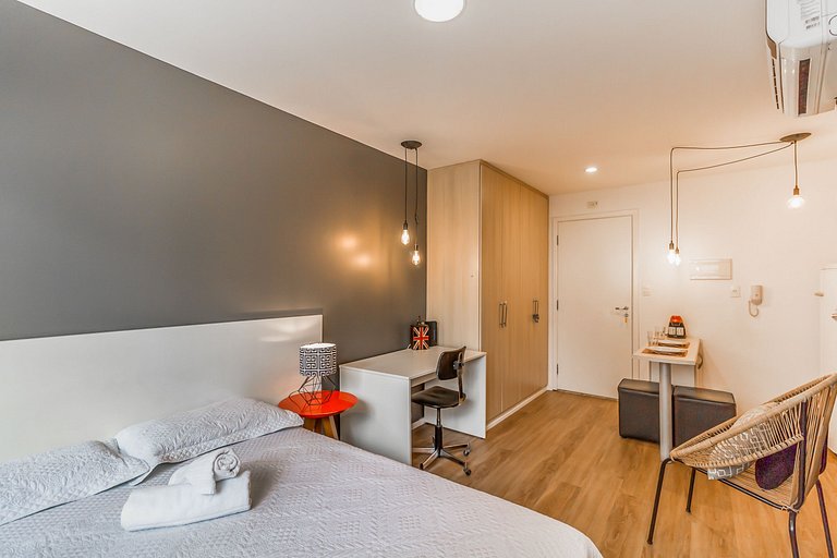 Estudio moderno, nuevo y completo cerca de Av Paulista