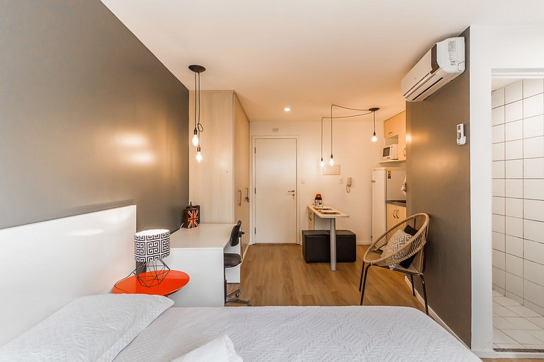 Estudio moderno, nuevo y completo cerca de Av Paulista