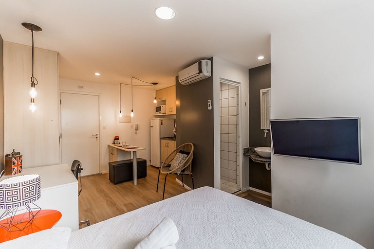 Estudio moderno, nuevo y completo cerca de Av Paulista
