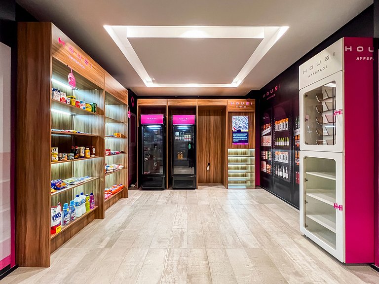 Charmoso studio ao lado da estação Paraiso