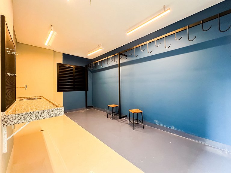 Studio next to Fradique Coutinho subway station