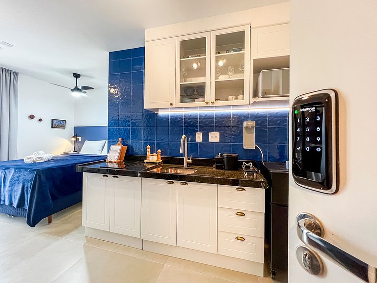 FC1612_Quartzo Azul - Apt novo, completo/Pinheiros