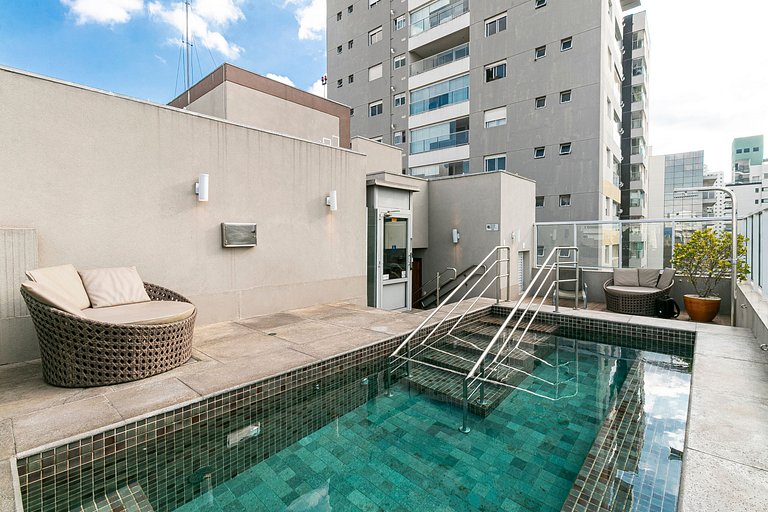 Belo apto C/vaga no coração da Consolação