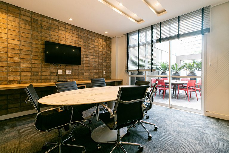 Belo apto C/vaga no coração da Consolação