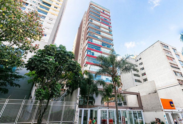 Belo apto C/vaga no coração da Consolação