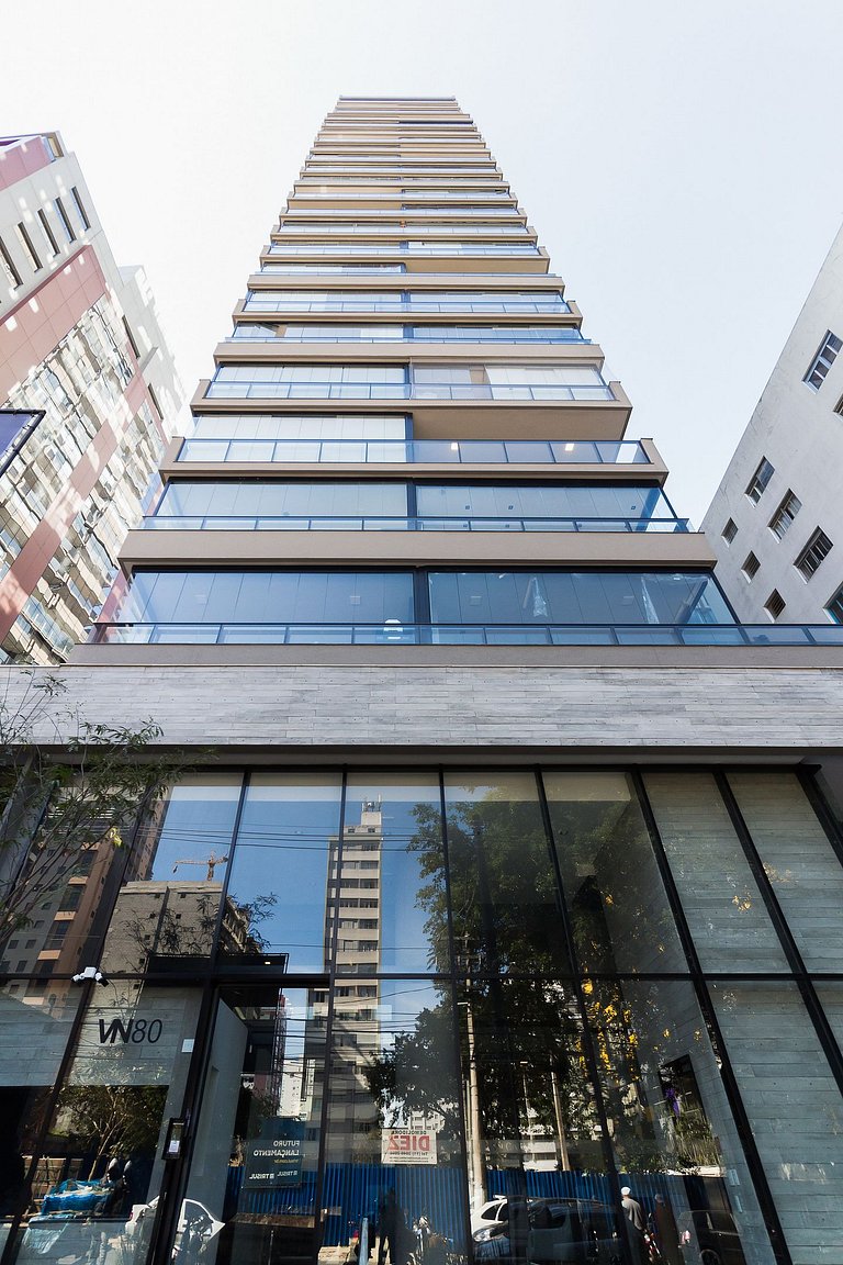 CV1405_High-standard, well-located apartment