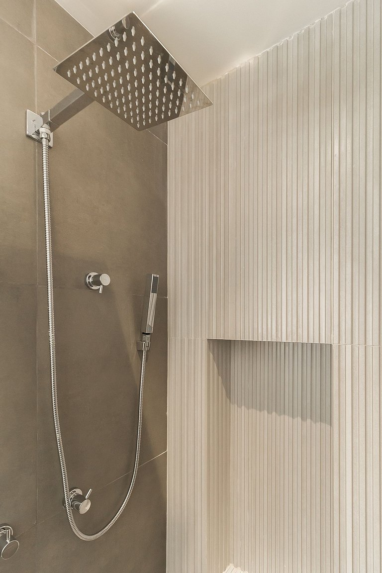 CV1405_High-standard, well-located apartment
