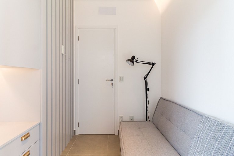 CV1405_High-standard, well-located apartment