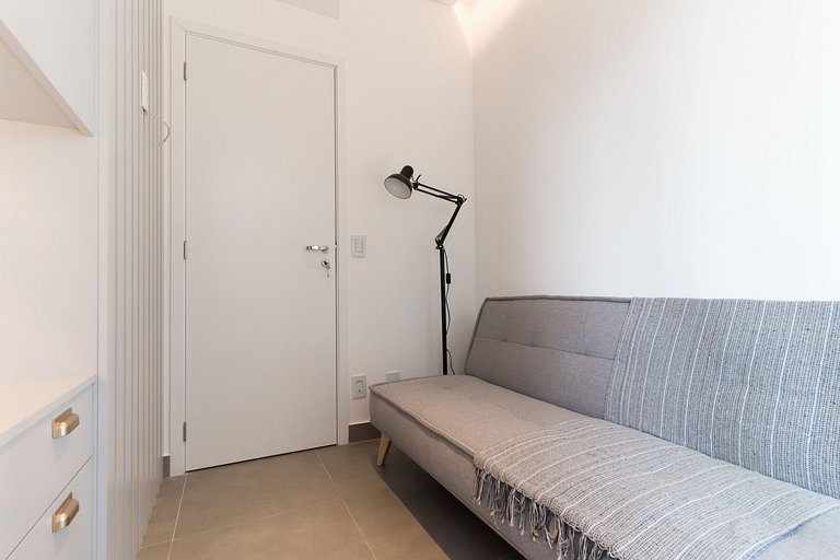 CV1405_Piso de alto standing, bien situado