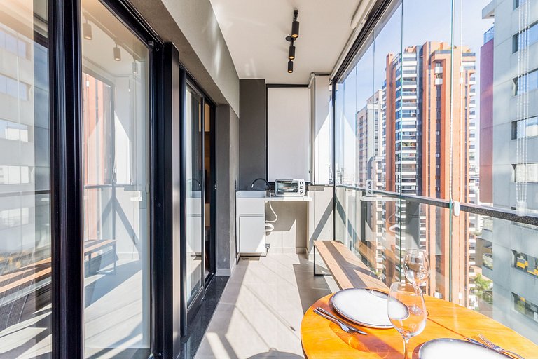 CV1405_Piso de alto standing, bien situado
